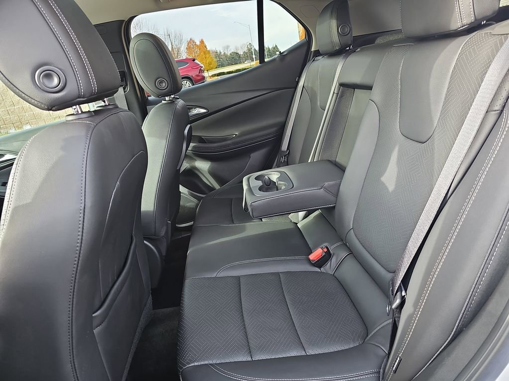 Used 2022 Buick Encore GX Essence w/ Advanced Technology Package image 14