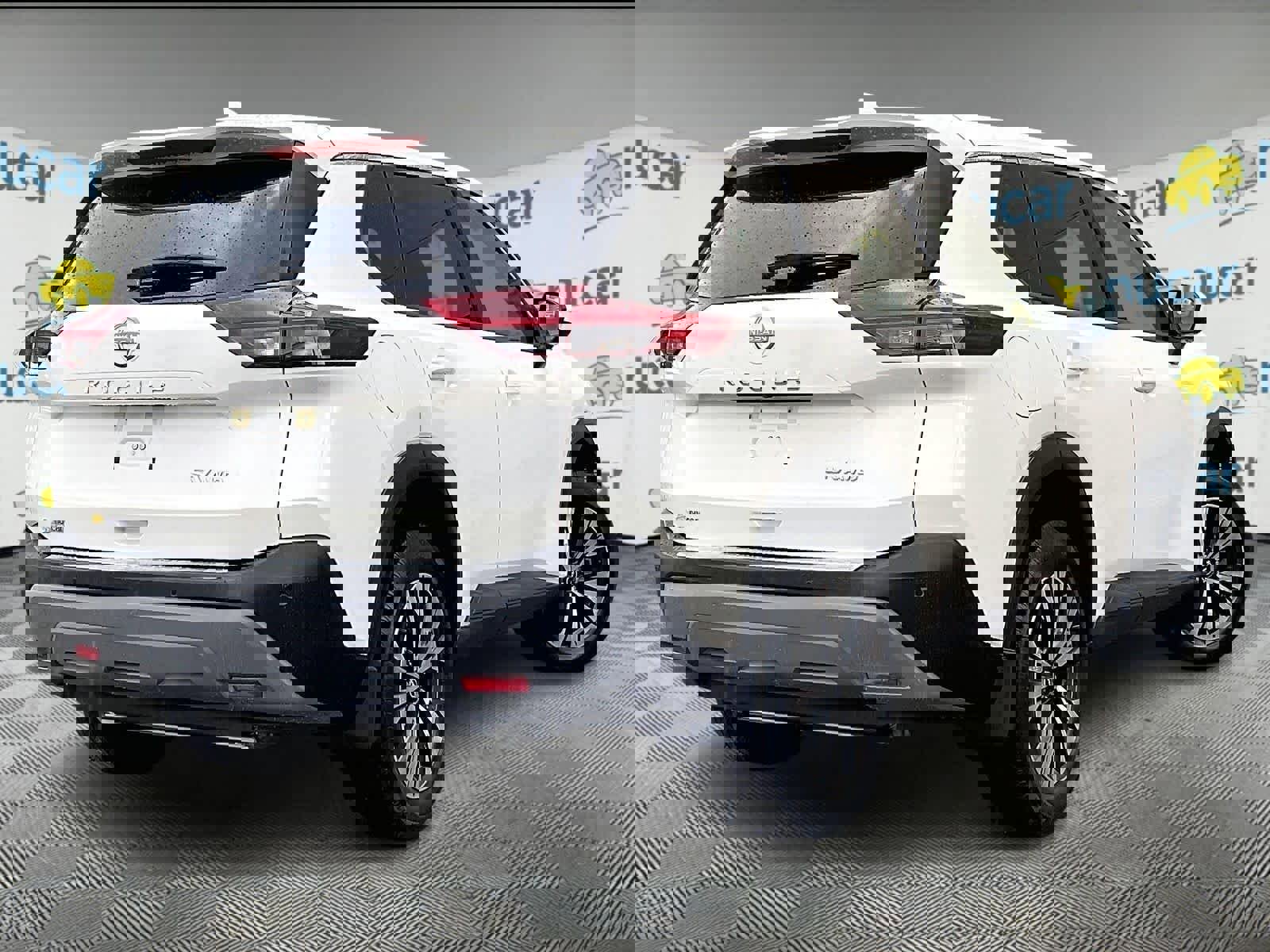 Used 2023 Nissan Rogue SV AWD/4WD image 6