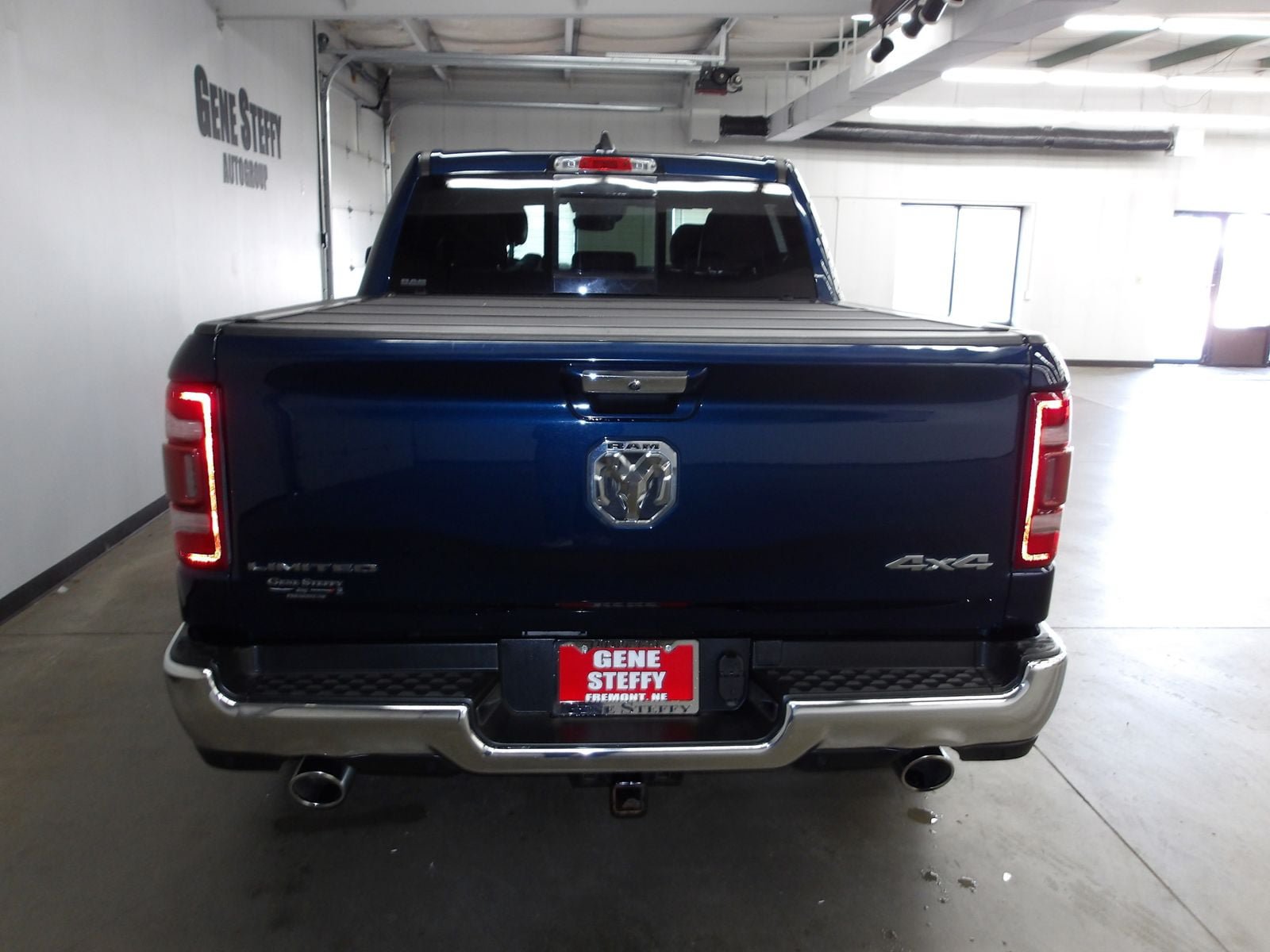 Used 2021 RAM 1500 Limited AWD/4WD image 7