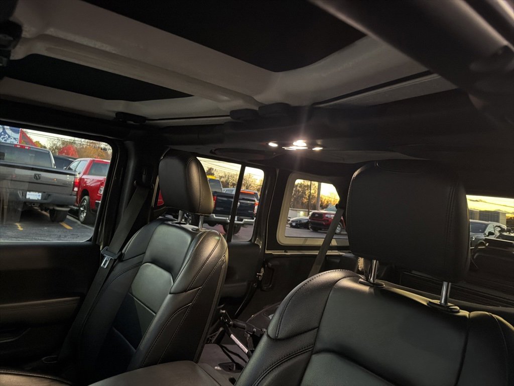 Certified 2021 Jeep Wrangler Unlimited Sahara image 6