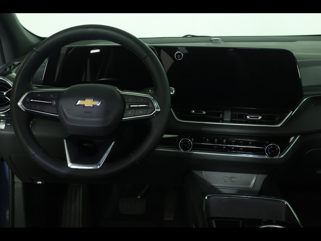 Used 2025 Chevrolet Equinox LT AWD/4WD image 15