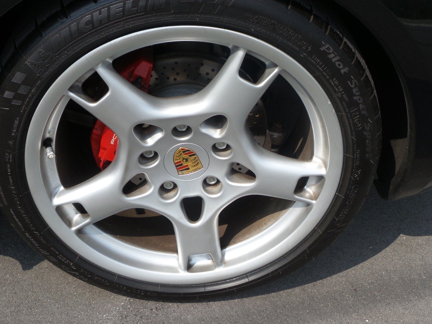 Used 2005 Porsche Boxster S RWD image 19