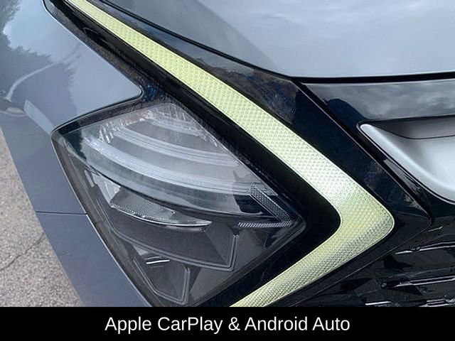 Used 2023 Kia Sportage EX image 11