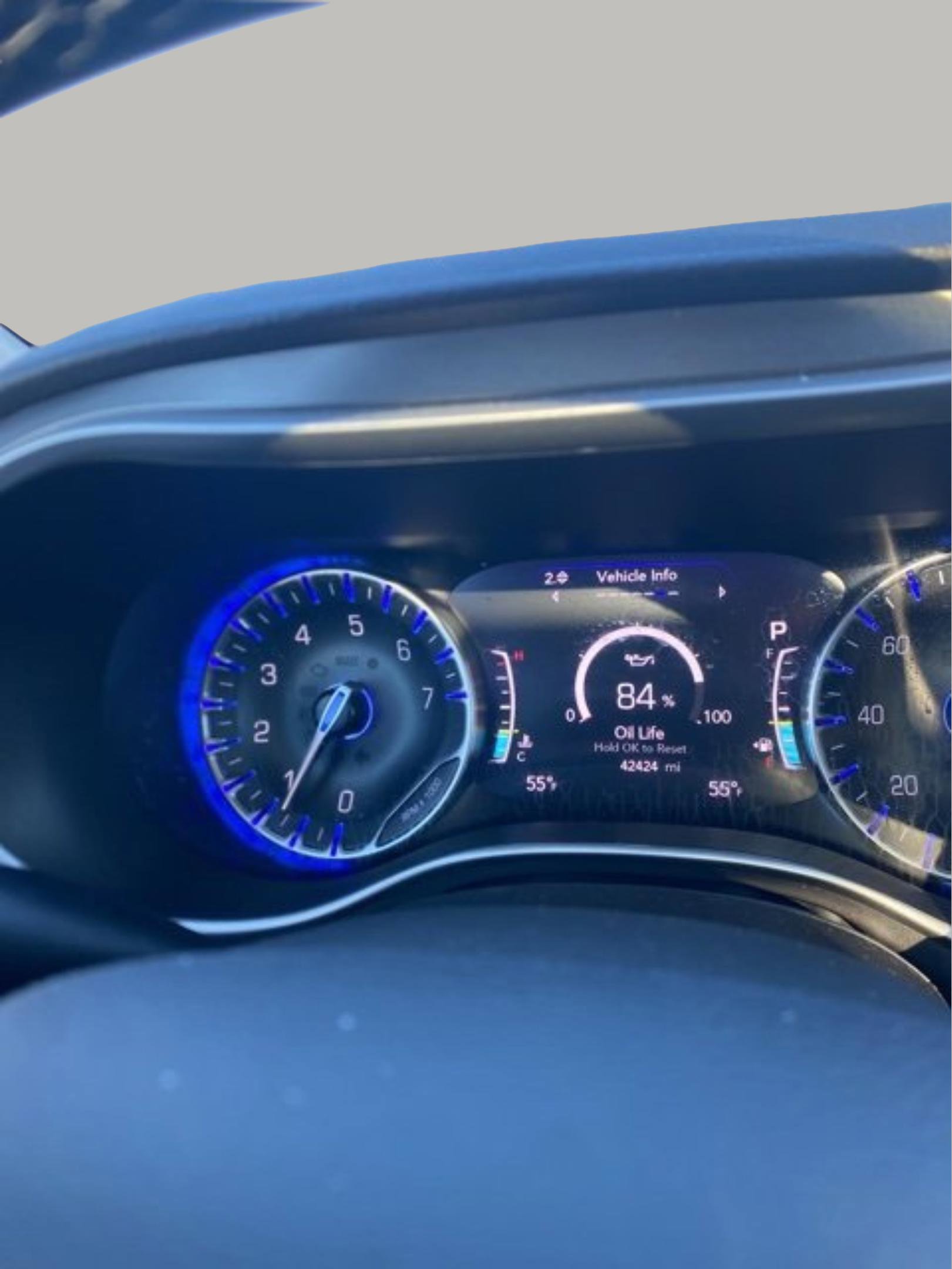 Used 2023 Chrysler Pacifica Touring-L image 20