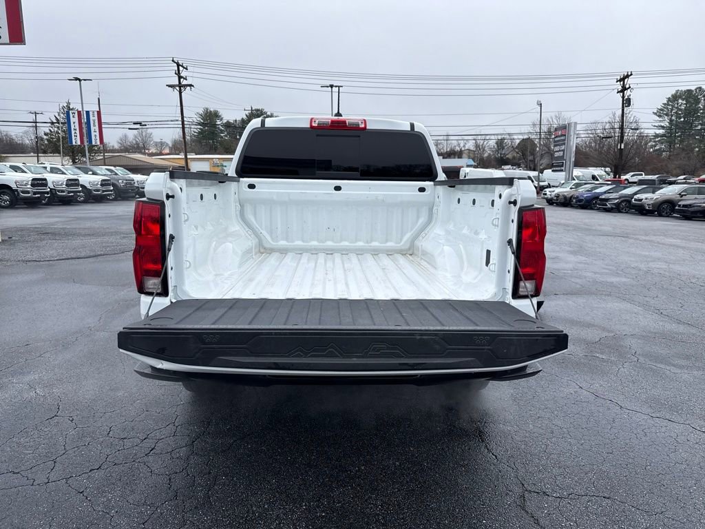 Used 2025 Chevrolet Colorado W/T image 23
