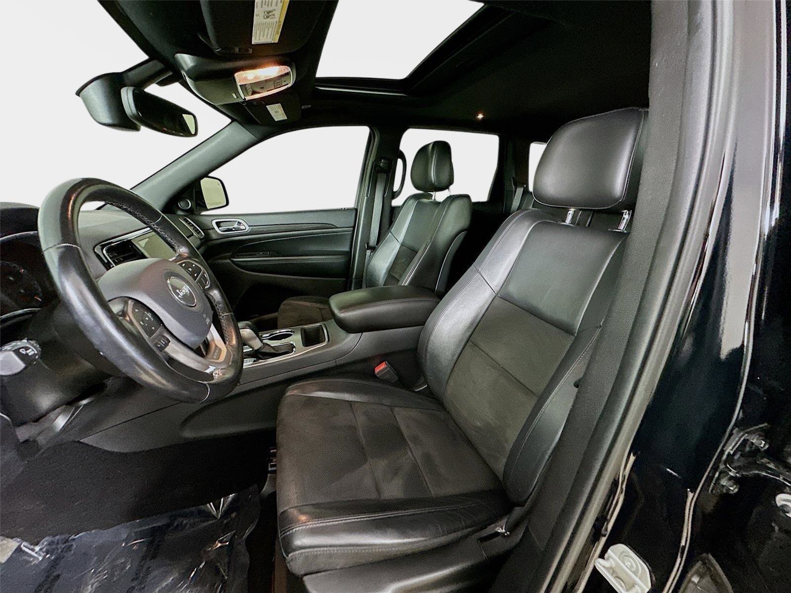 Used 2020 Jeep Grand Cherokee Altitude image 27