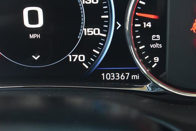 Used 2022 GMC Acadia Denali w/ Denali Technology Package image 32