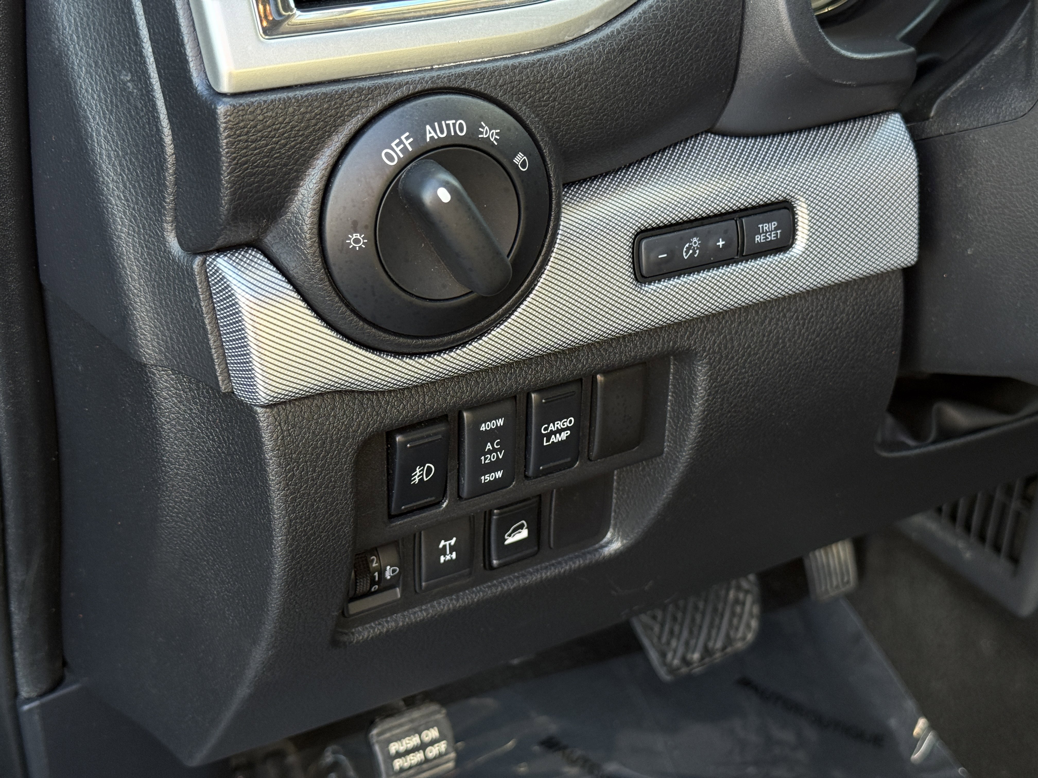 Used 2019 Nissan Titan PRO-4X w/ Pro-4x Convenience Package image 27