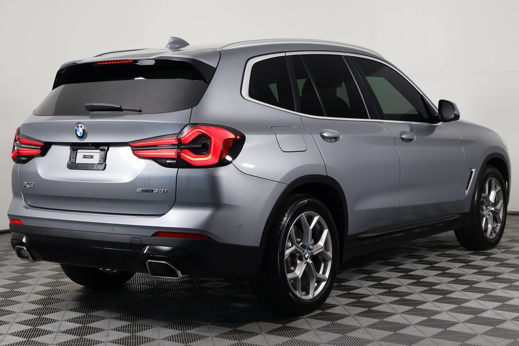 Certified 2024 BMW X3 sDrive30i w/ Premium Package w/ZPA RWD image 4