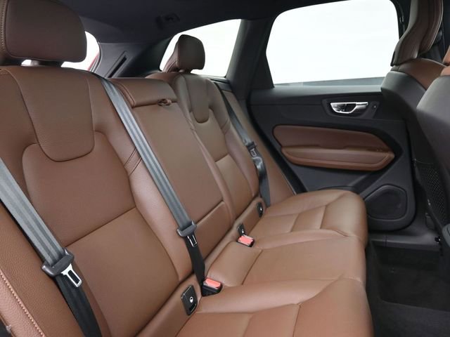 Used 2023 Volvo XC60 B5 Plus w/ Protection Package Premier image 33