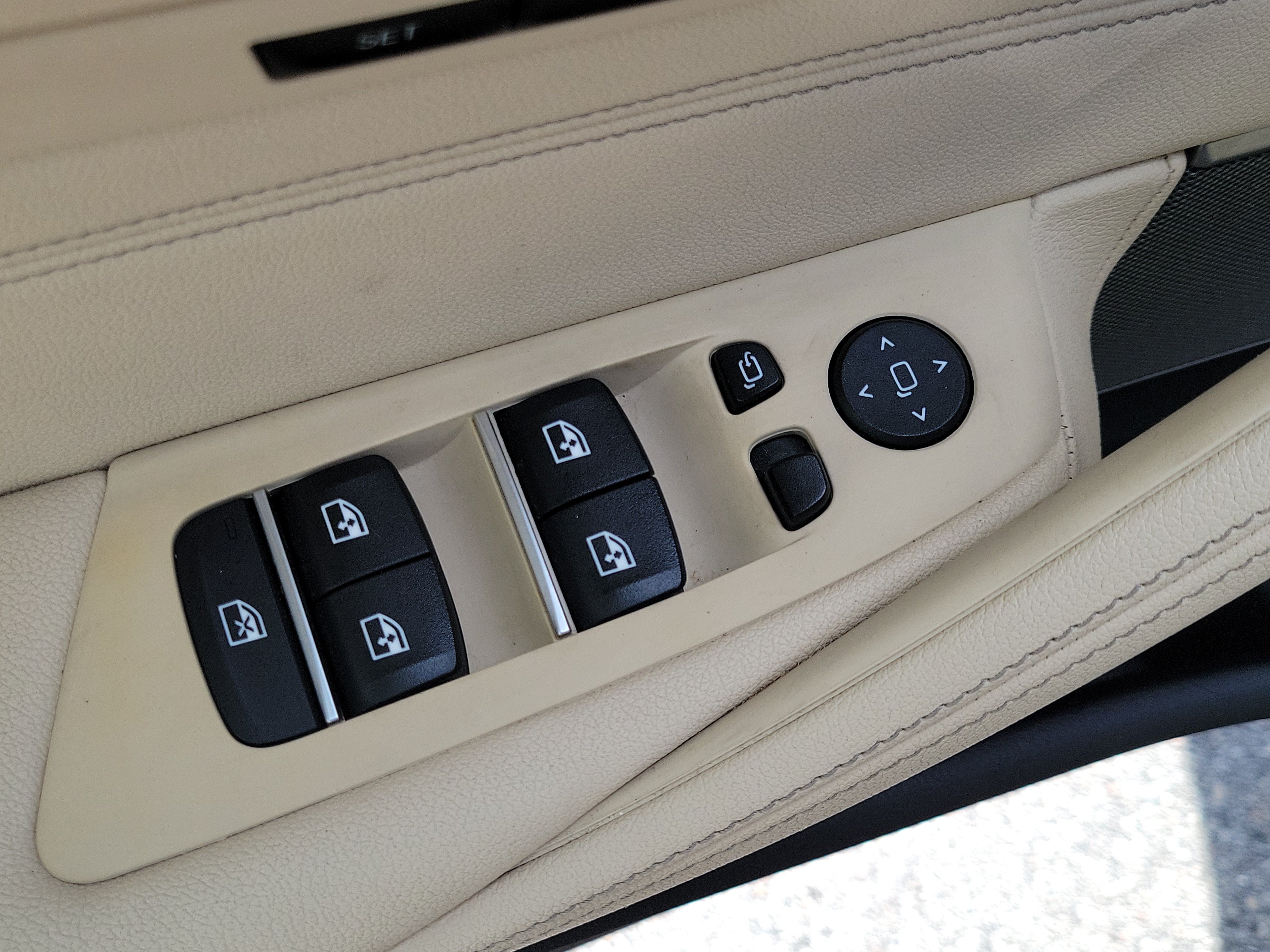 Used 2021 BMW 530i w/ Premium Package RWD image 17