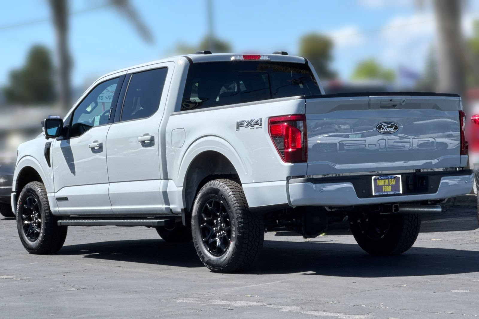 New 2026 Ford F150 XLT w/ Equipment Group 302A MID AWD/4WD image 7