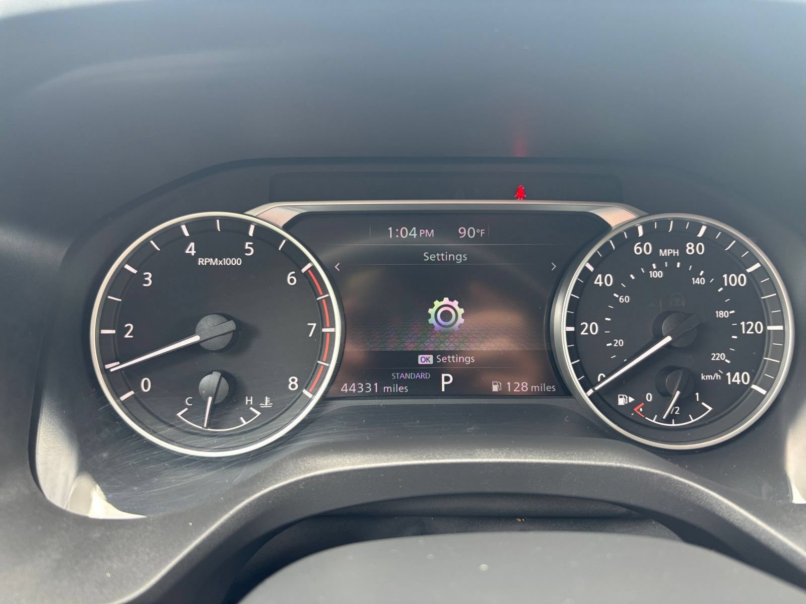 Used 2025 Nissan Rogue SV FWD image 40