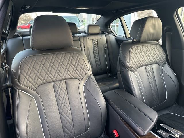 Used 2019 BMW M550i xDrive image 20