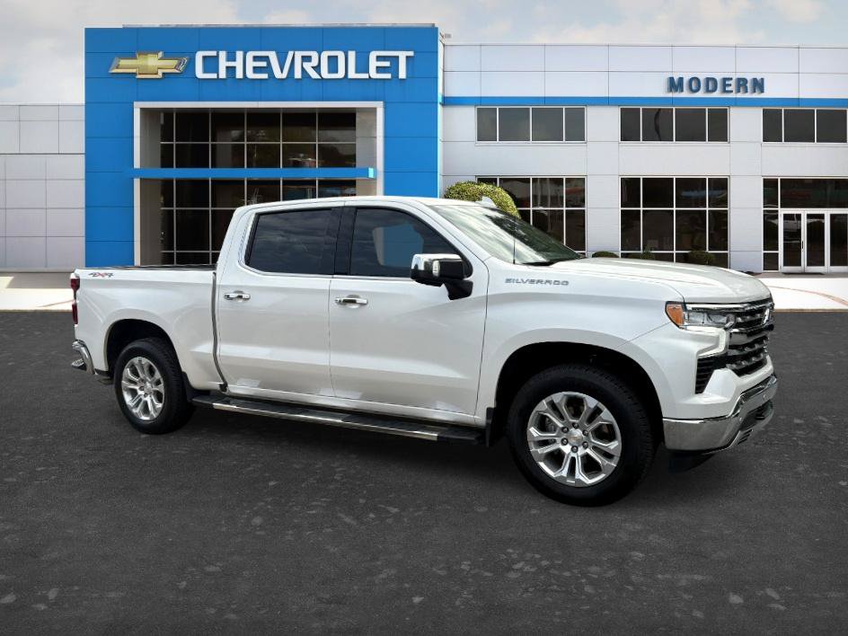 Used 2024 Chevrolet Silverado 1500 LTZ AWD/4WD image 6