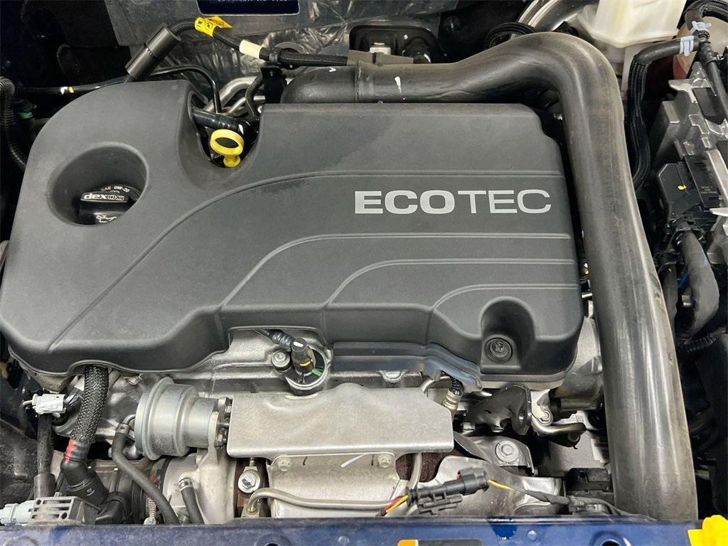 Used 2022 Chevrolet Equinox RS w/ RS Leather Package image 25