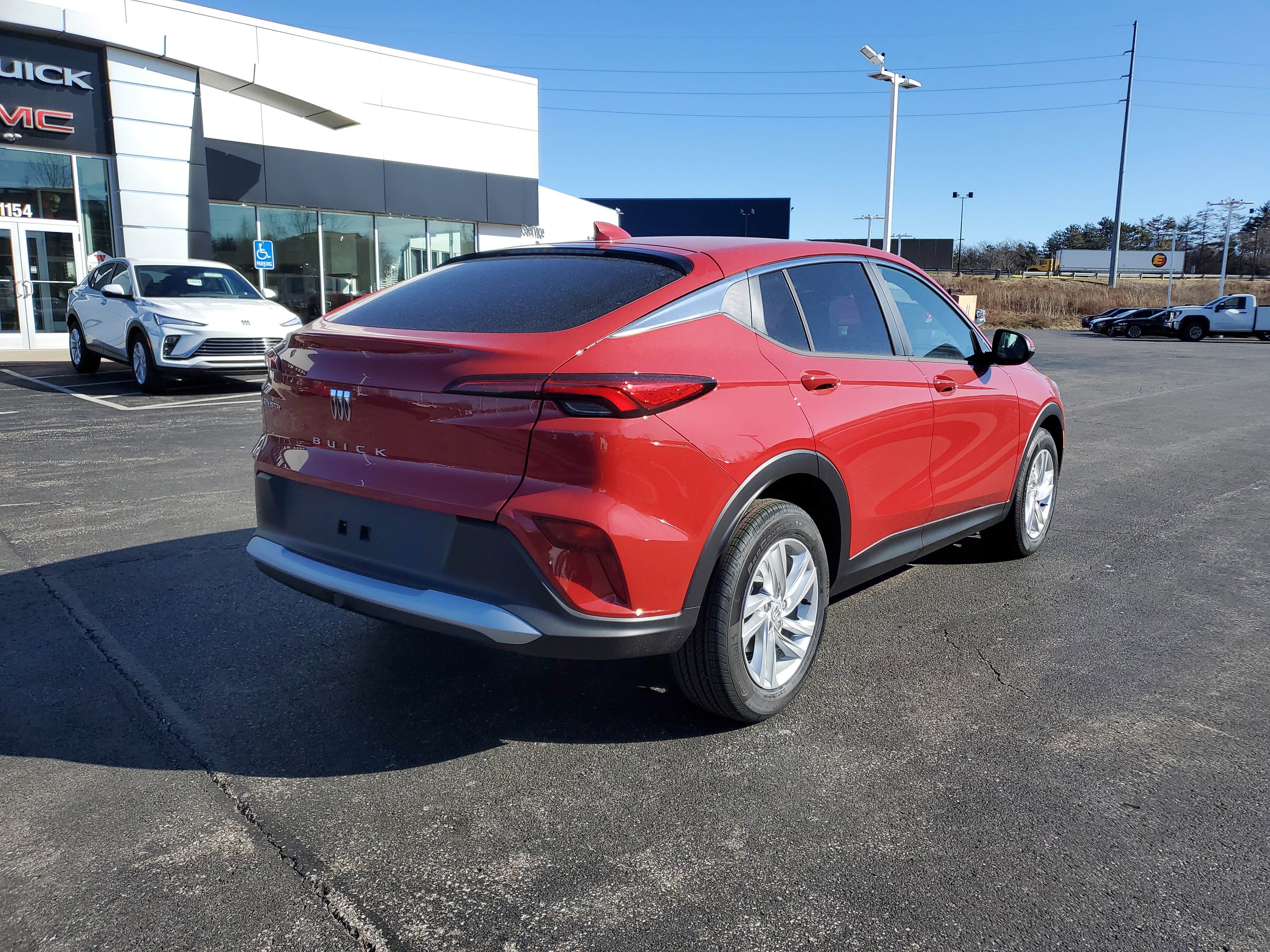 New 2026 Buick Envista Avenir image 4