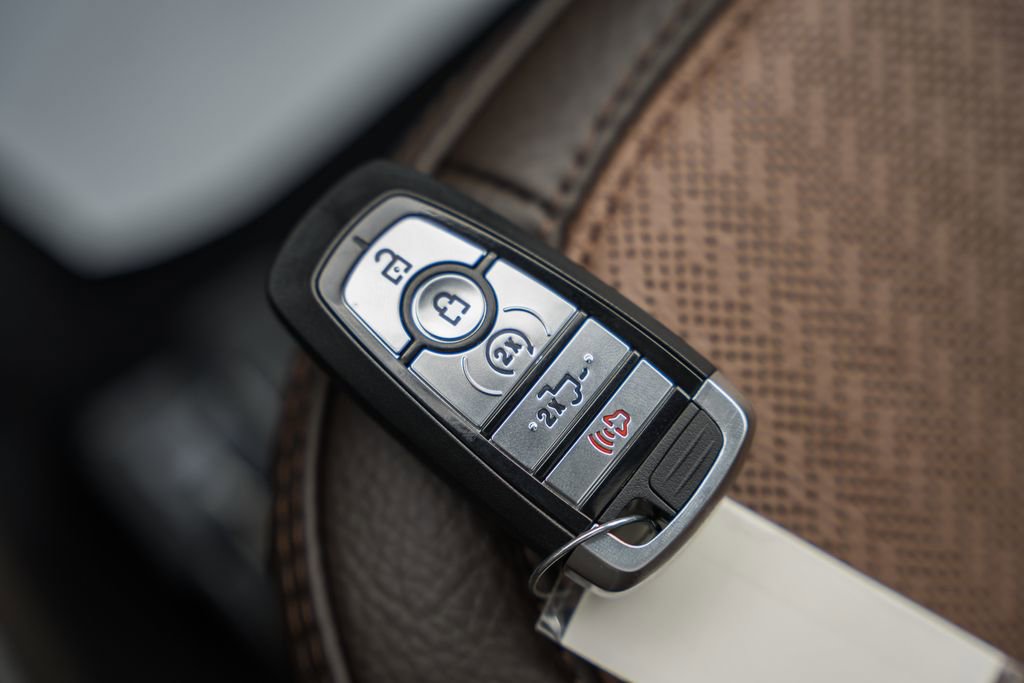 New 2026 Ford F350 King Ranch w/ Chrome Package image 58