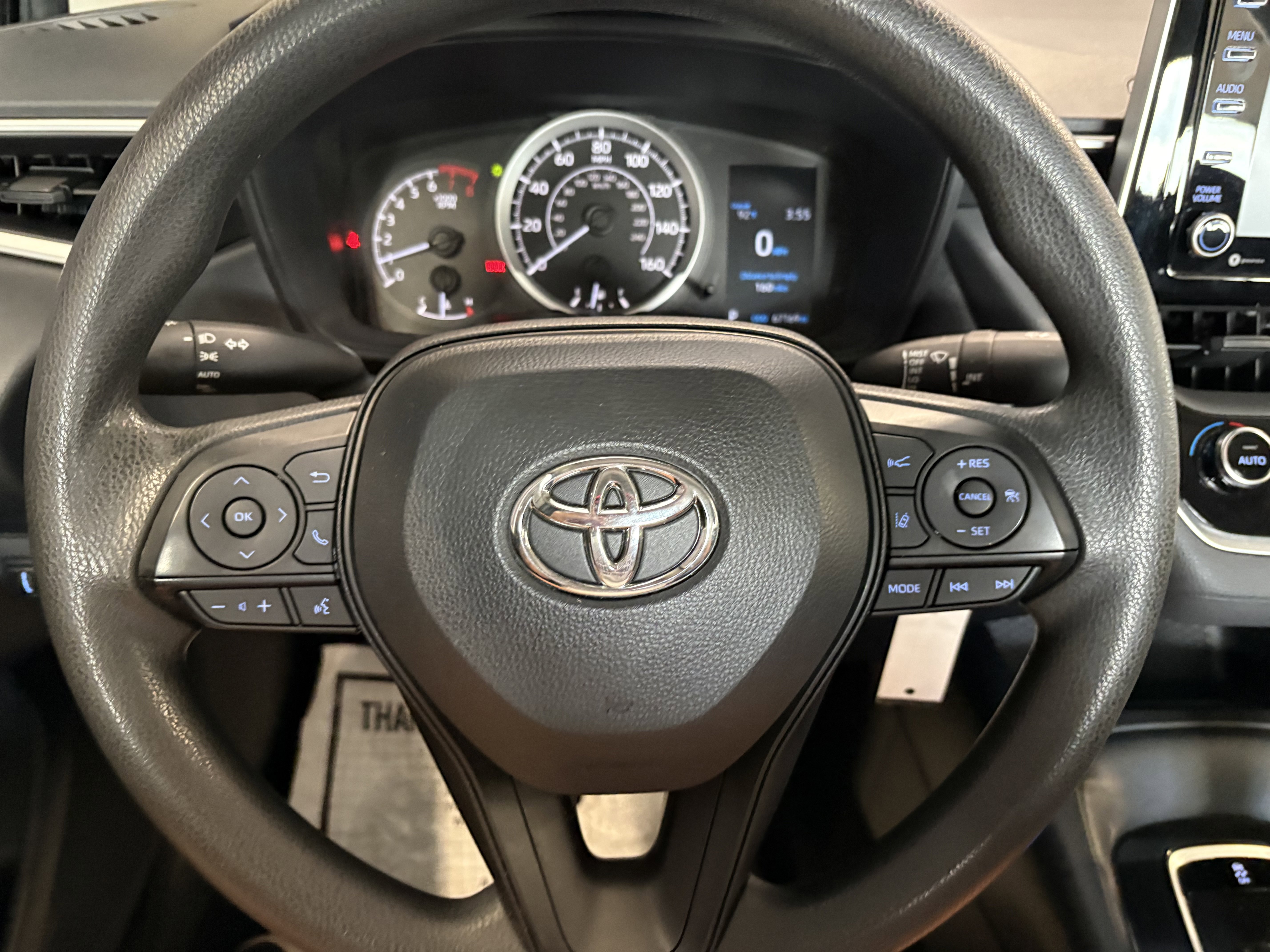 Used 2021 Toyota Corolla LE FWD image 22