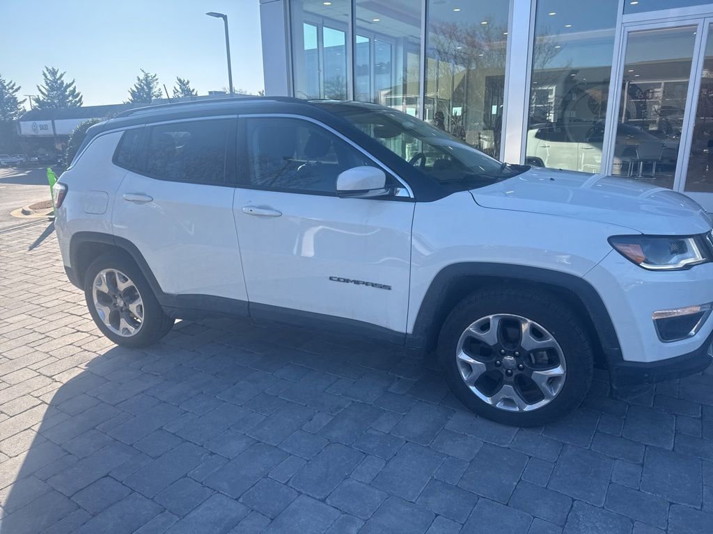 Used 2018 Jeep Compass Limited w/ Navigation Group image 7