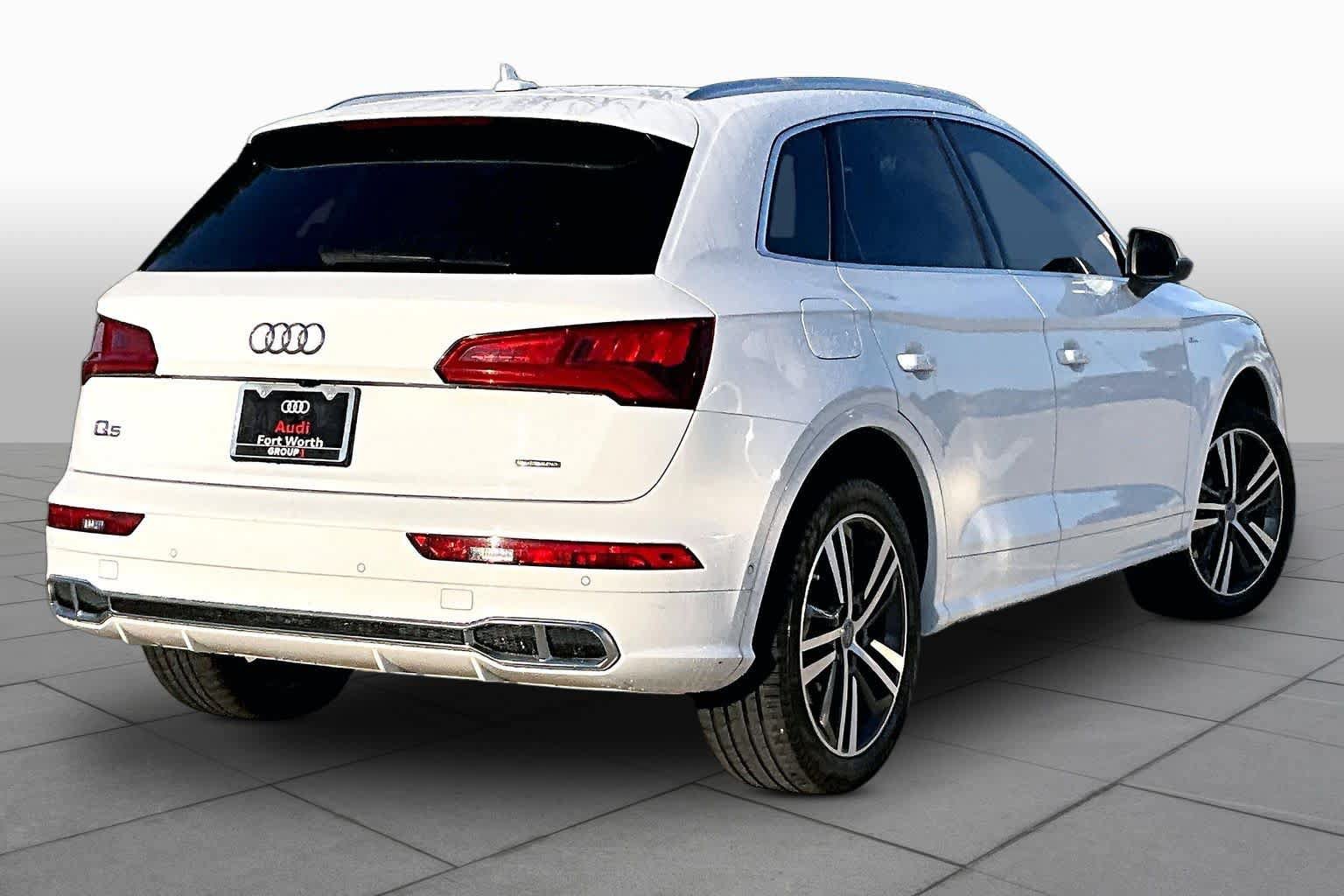 Used 2020 Audi Q5 e Prestige AWD/4WD image 12