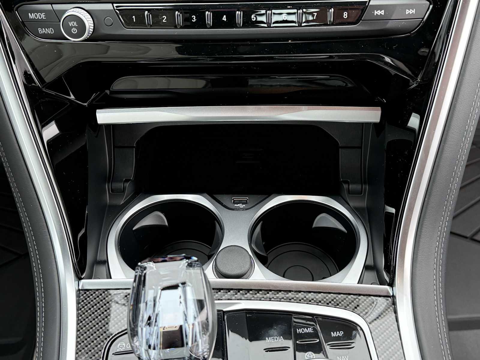 New 2026 BMW M850i xDrive Convertible image 32