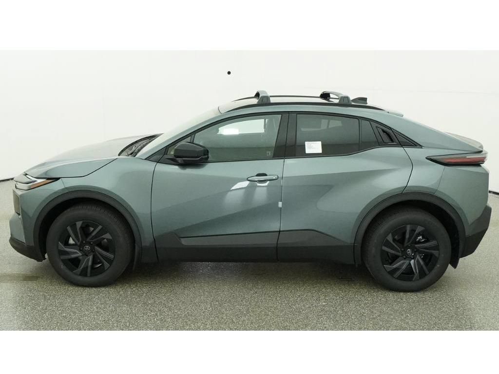 New 2026 Toyota C-HR AWD/4WD image 3