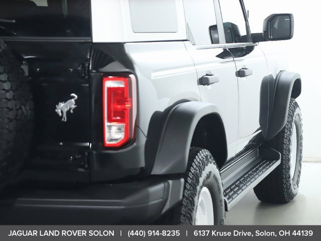 Used 2025 Ford Bronco Heritage Edition AWD/4WD image 8