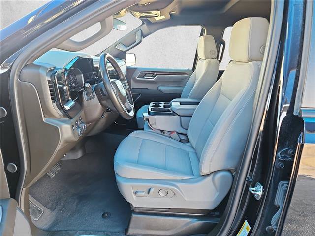 Used 2025 Chevrolet Silverado 1500 LT image 15