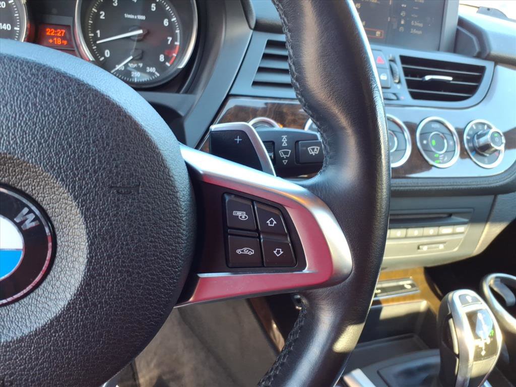 Used 2012 BMW Z4 sDrive35i image 15