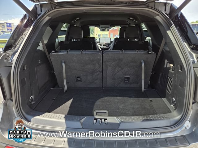 Used 2025 Ford Explorer ST-Line w/ Premium Package RWD image 12