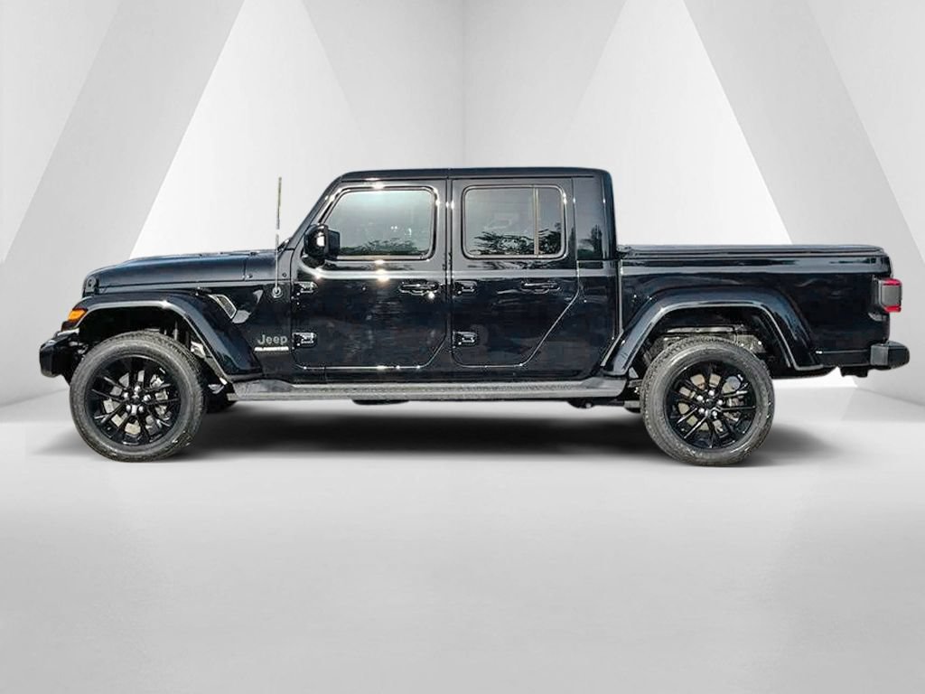 Used 2022 Jeep Gladiator High Altitude AWD/4WD image 4