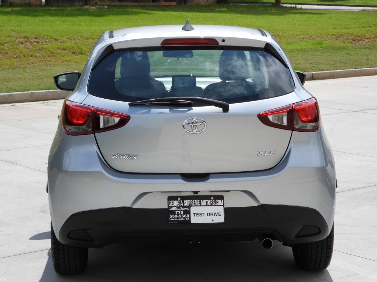 Used 2020 Toyota Yaris XLE FWD image 18