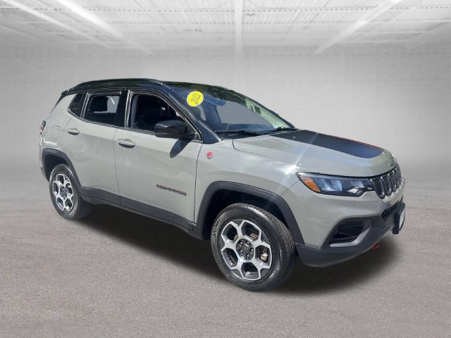 Used 2022 Jeep Compass Trailhawk AWD/4WD image 4