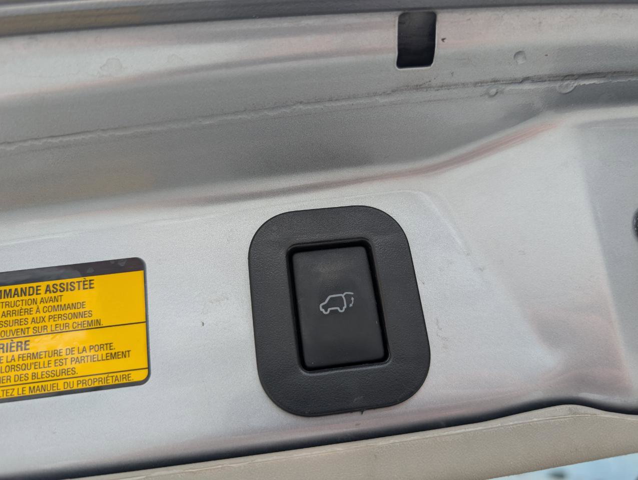 Used 2015 Toyota Sienna XLE Premium FWD image 24