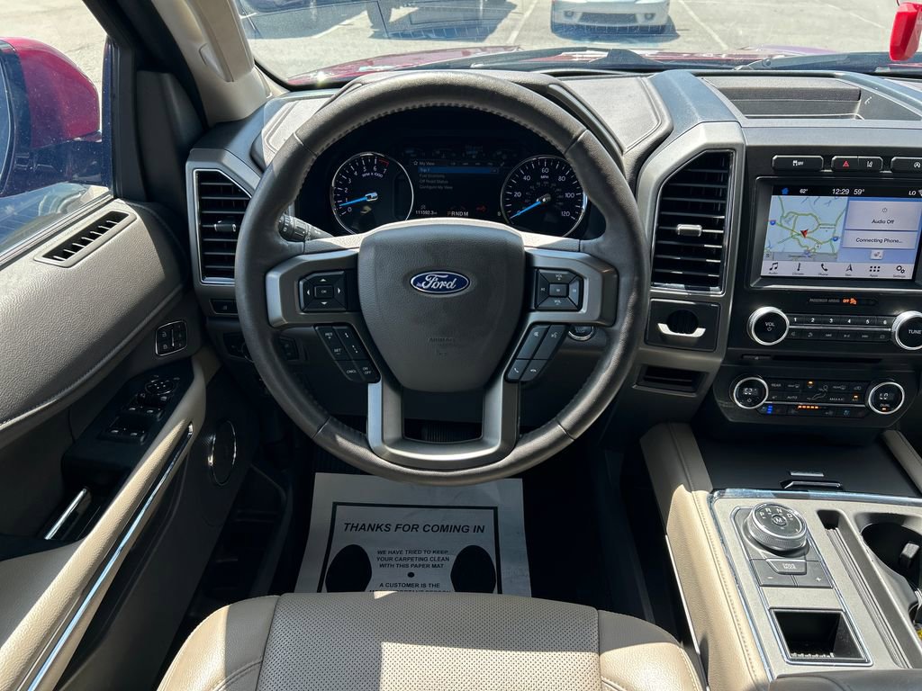 Used 2018 Ford Expedition XLT w/ Equipment Group 202A RWD image 17