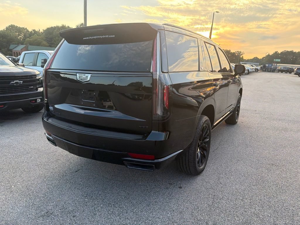 Used 2022 Cadillac Escalade Sport w/ Touring Package RWD image 3