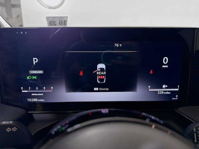 Certified 2025 Nissan Kicks SR AWD/4WD image 10