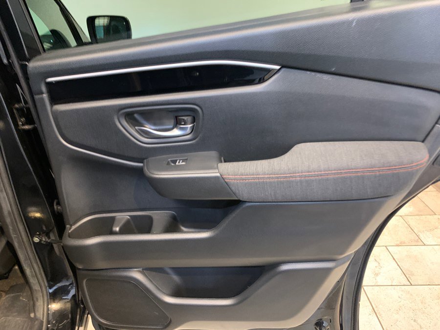 Used 2025 Honda Pilot Sport image 46