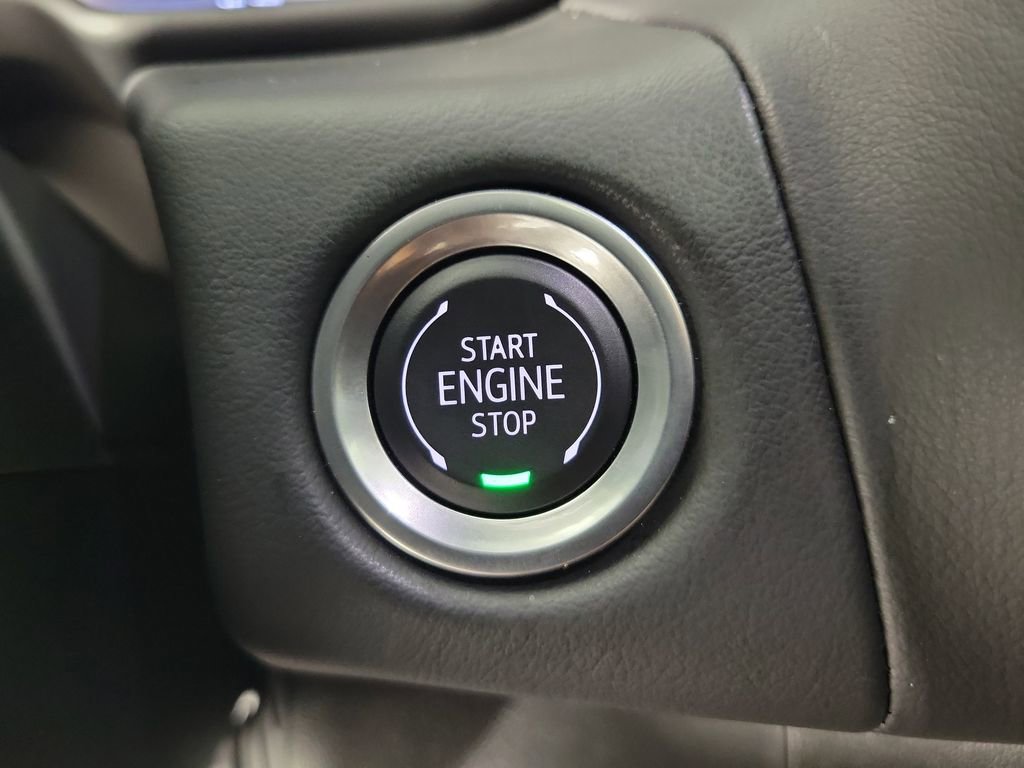 Used 2024 Chevrolet Tahoe Premier AWD/4WD image 30