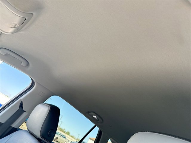 Used 2019 GMC Terrain SLT w/ Preferred Package image 22