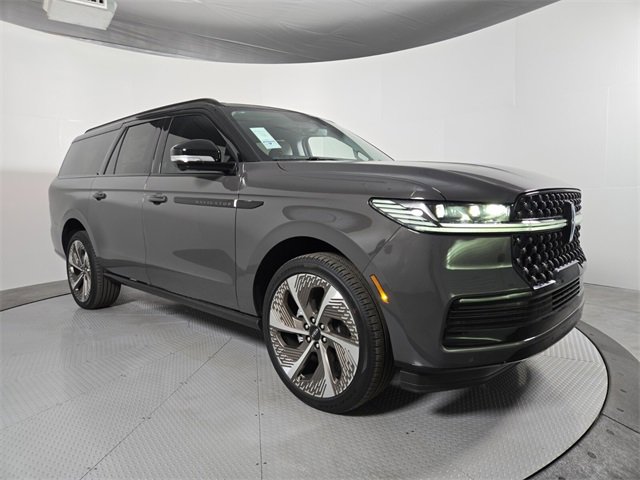 New 2025 Lincoln Navigator L Black Label w/ Black Label Special Edition image 2