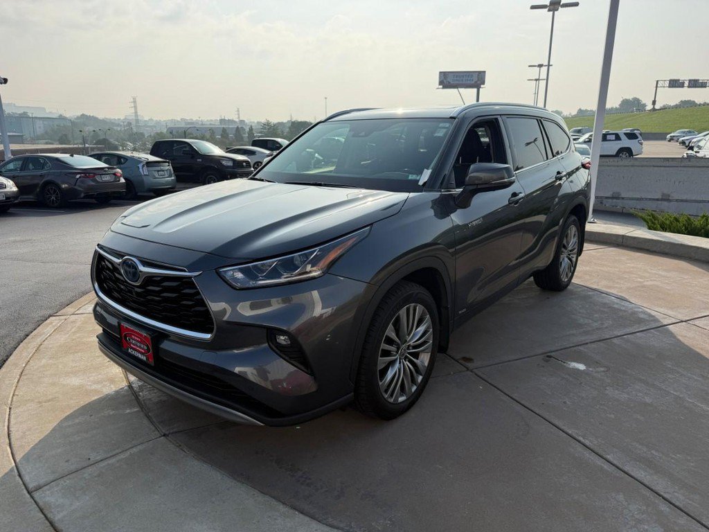 Certified 2020 Toyota Highlander Platinum AWD/4WD image 11