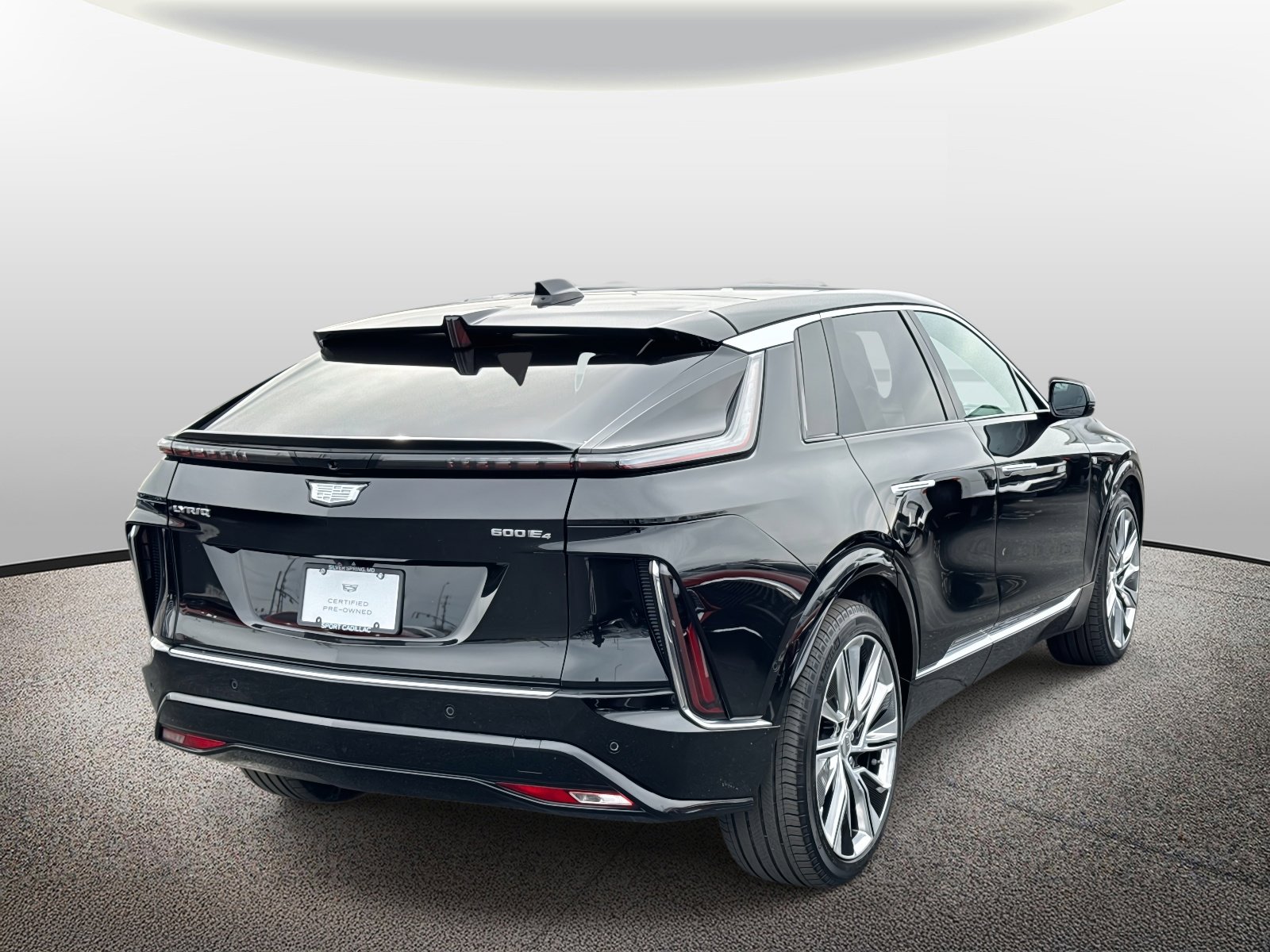 Certified 2024 Cadillac Lyriq Luxury w/ LPO, Floor Liner Package image 26