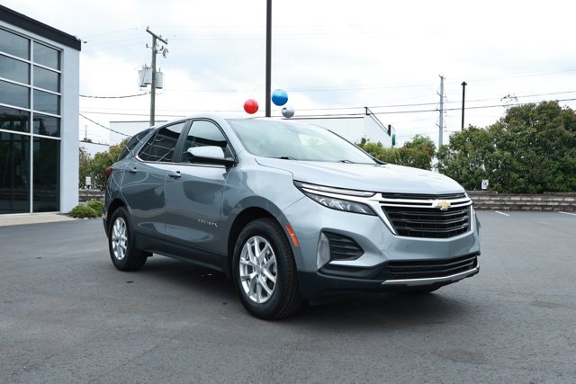 Used 2024 Chevrolet Equinox LT FWD image 3