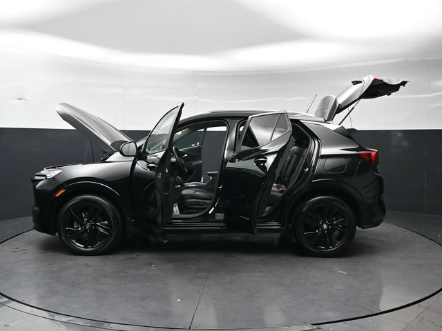Used 2024 Buick Encore GX Sport Touring w/ Comfort Package FWD image 39