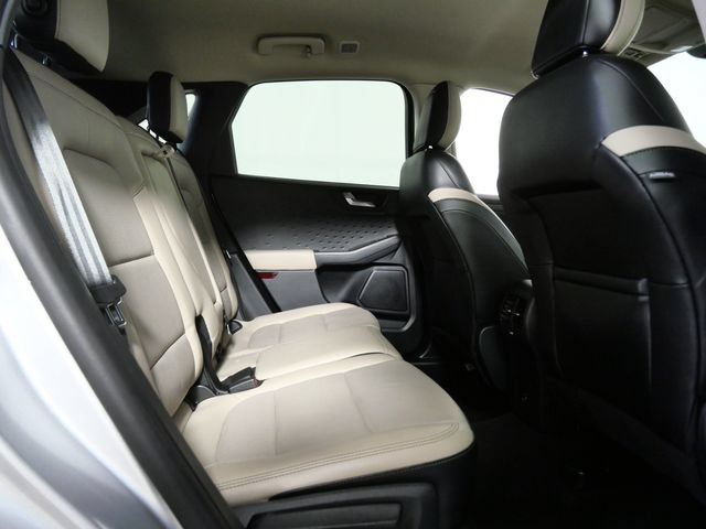 Certified 2020 Ford Escape Titanium AWD/4WD image 12