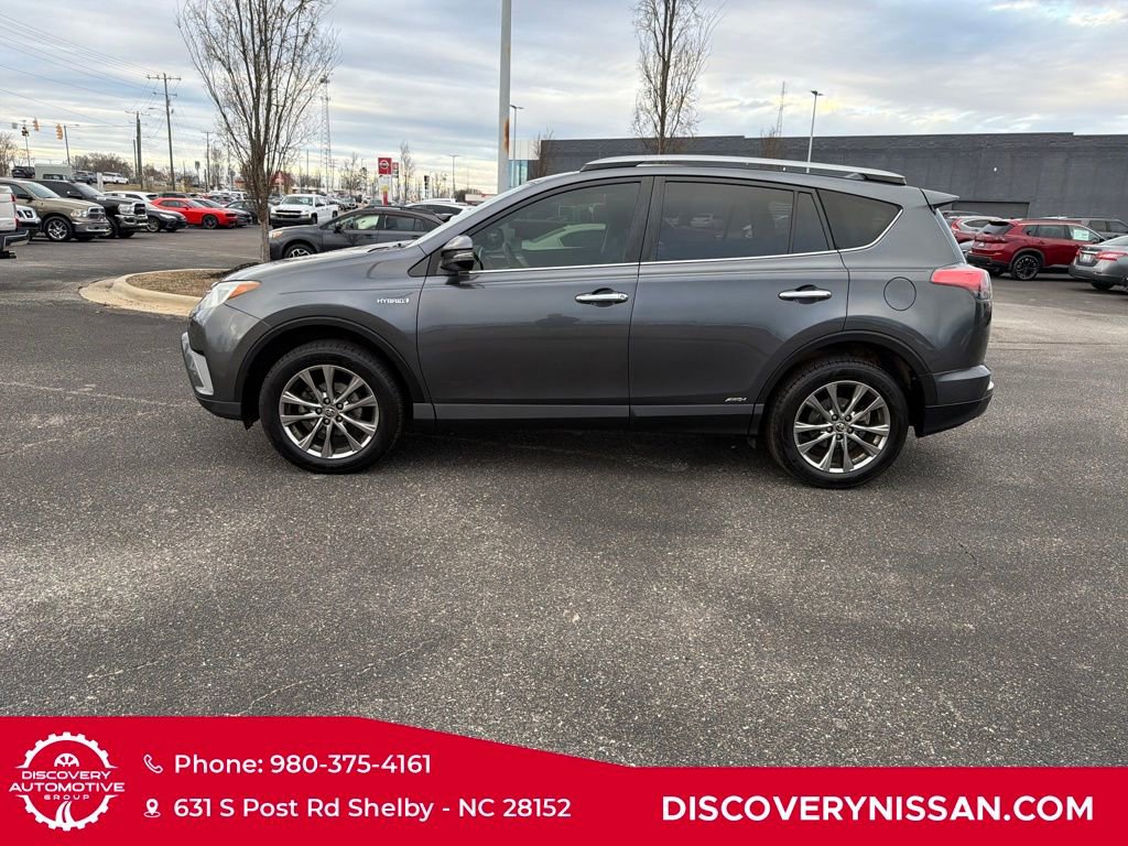 Used 2017 Toyota RAV4 Limited image 10