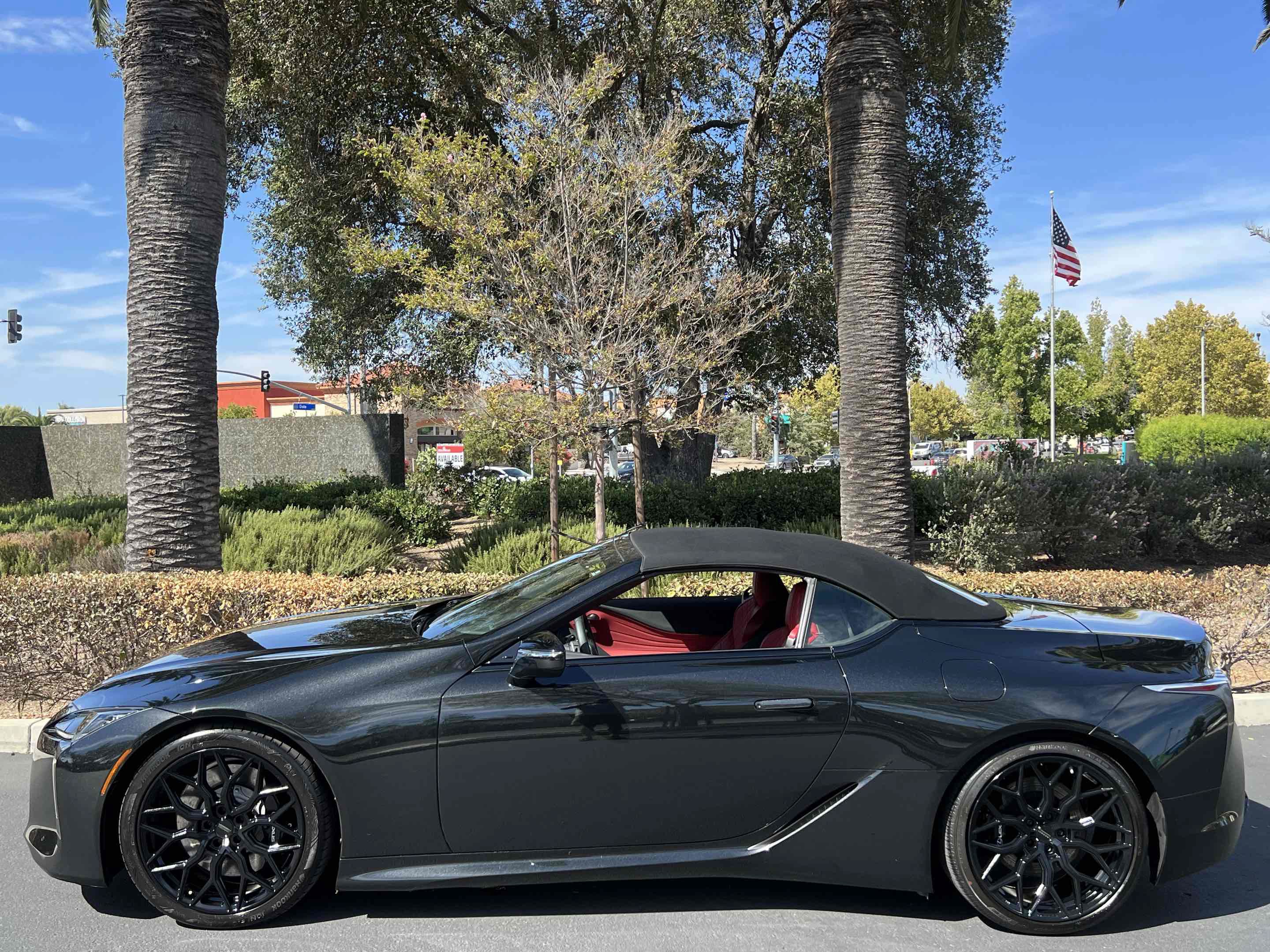 Used 2021 Lexus LC 500 Convertible w/ Touring Package RWD image 19