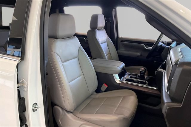 Used 2023 GMC Sierra 1500 SLT AWD/4WD image 19